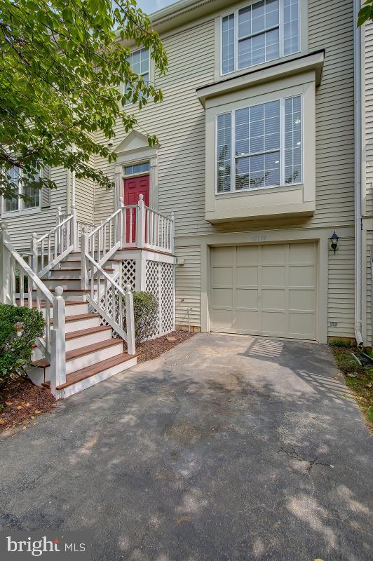 Building Photo - 10191 Caladium Dr