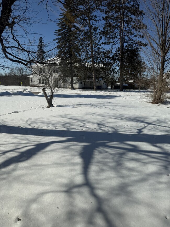 Foto del edificio - 107 Cottage St