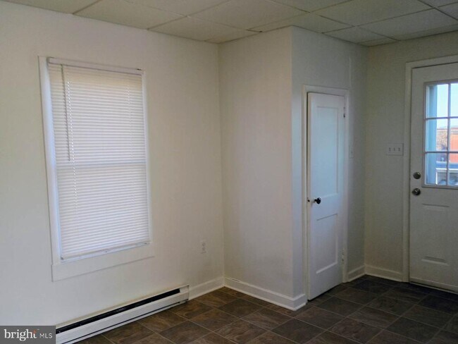 Foto del edificio - 543 Bridge St