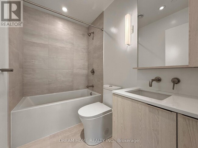 Building Photo - 120 Broadway Ave