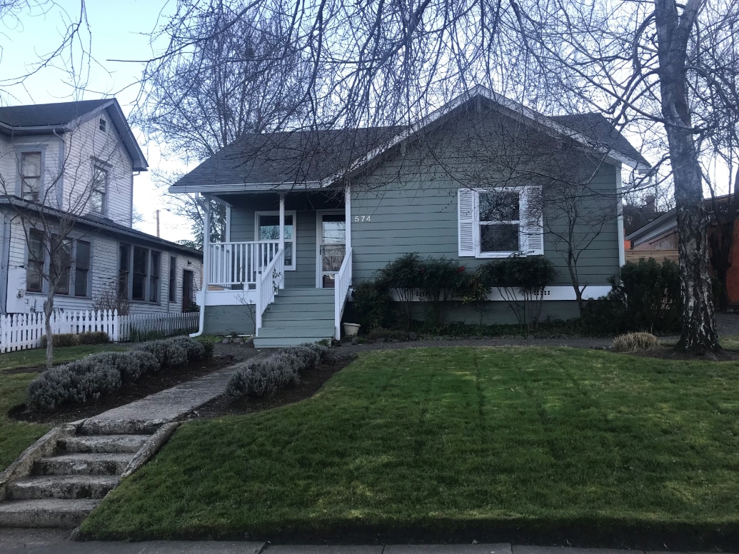 574 E Main St, Ashland, OR 97520 Townhouse for Rent in Ashland, OR