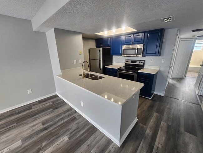 Building Photo - 2745 N Poinciana Blvd