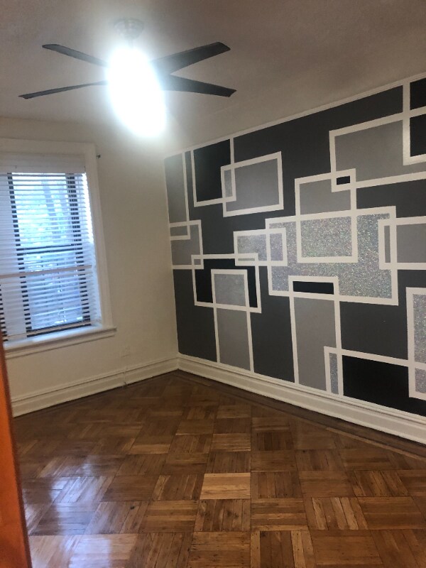 Foto del edificio - 332 E 54th St