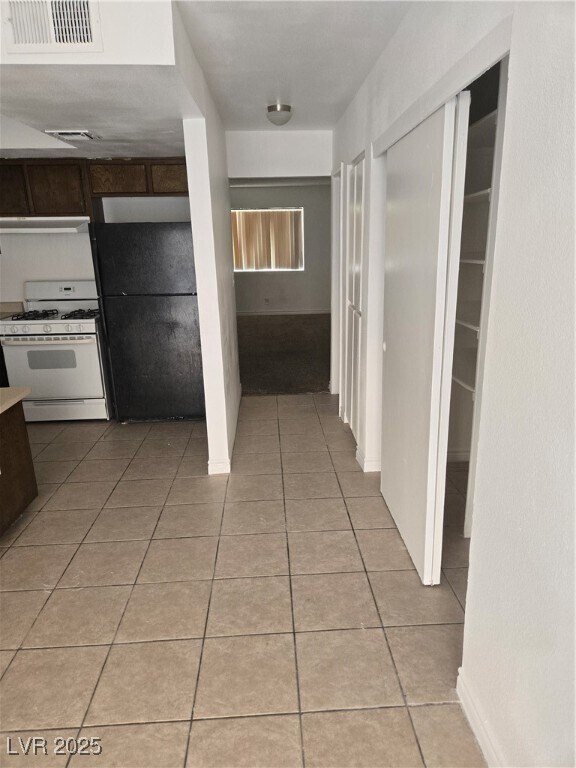 Building Photo - 2701 Kline Cir