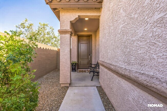 Building Photo - Spacious 4BR House in Waddell