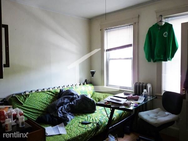 Building Photo - 3 br, 1 bath  - 50 Elmira St # 51-1