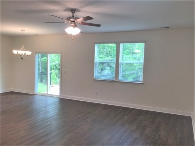 Foto del edificio - 137 Sweet Gum Dr