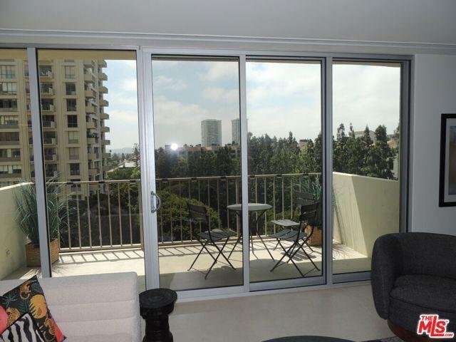 Building Photo - 2160 Century Park East Apt #909, Los Angel...