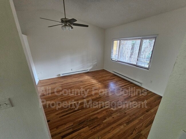 Building Photo - 2625 Adobe Dr