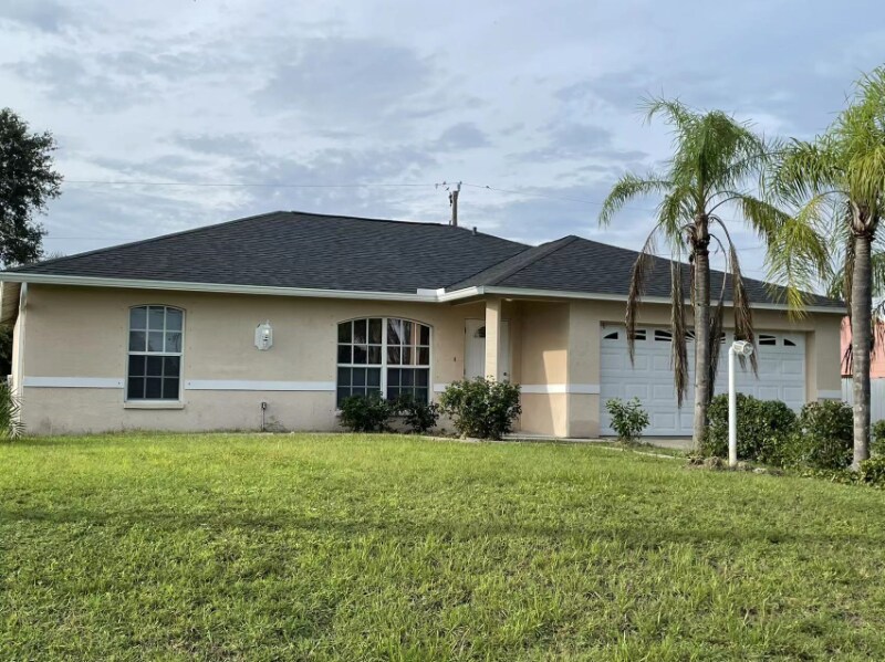 301 SE 6th Terrace, Cape Coral, FL 33990 House Rental in Cape Coral