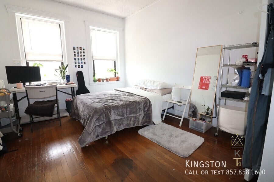 Photo - 238 Hemenway St.-6R