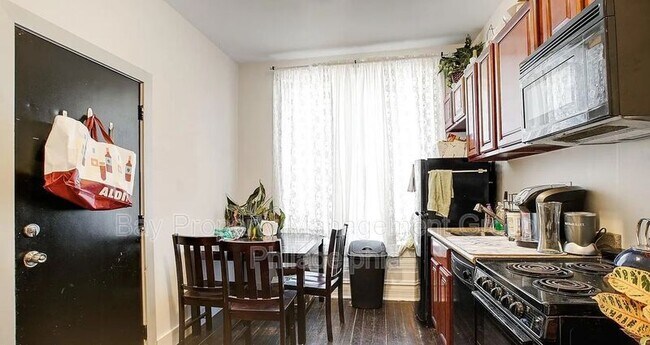 Foto del edificio - 1808 N Bouvier St