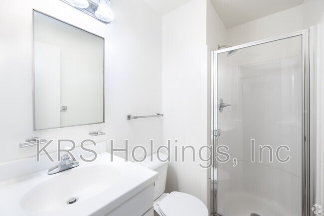 Building Photo - 390 Hercules Ct