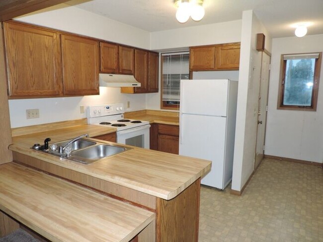 Foto del edificio - 752 Westwinds Dr