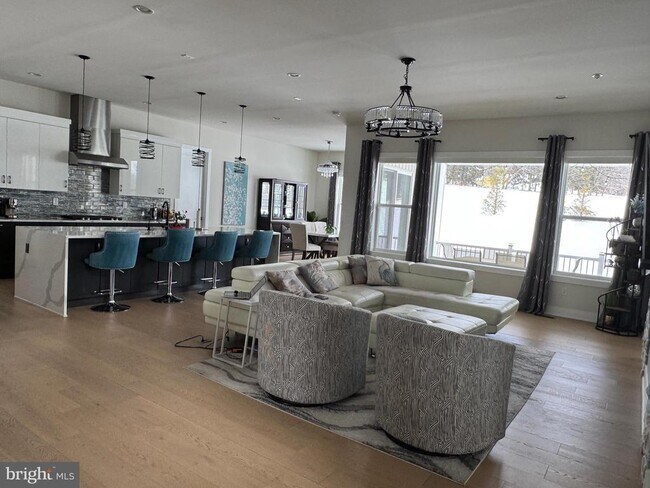 Foto del edificio - 125 Maggie Ln