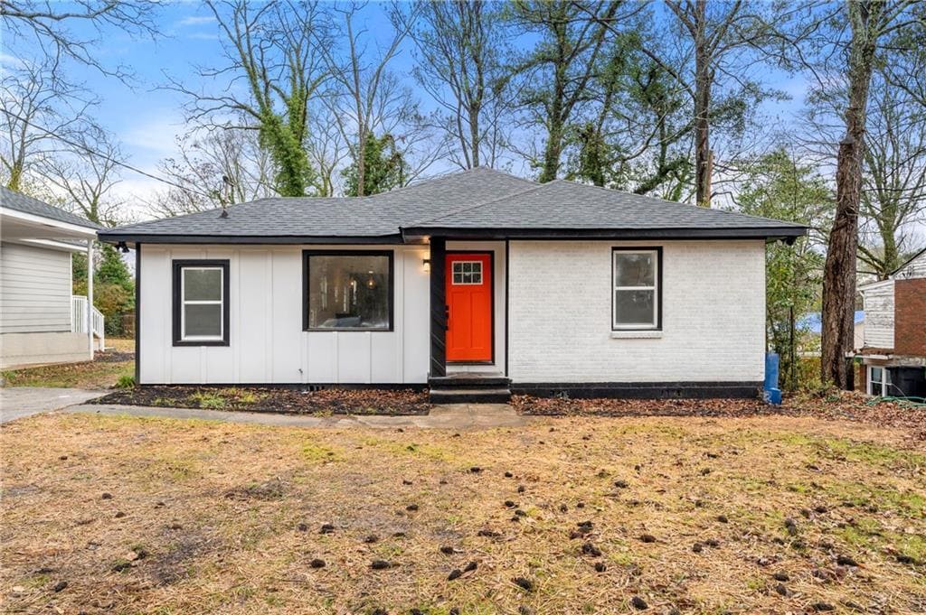 Primary Photo - 641 Hamilton E Holmes Dr NW