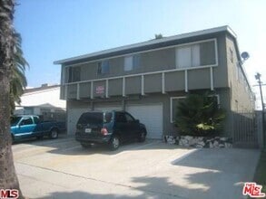 Building Photo - 1543 Euclid St
