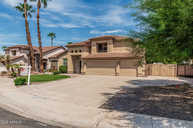 Foto del edificio - 1038 E Harrison Ct