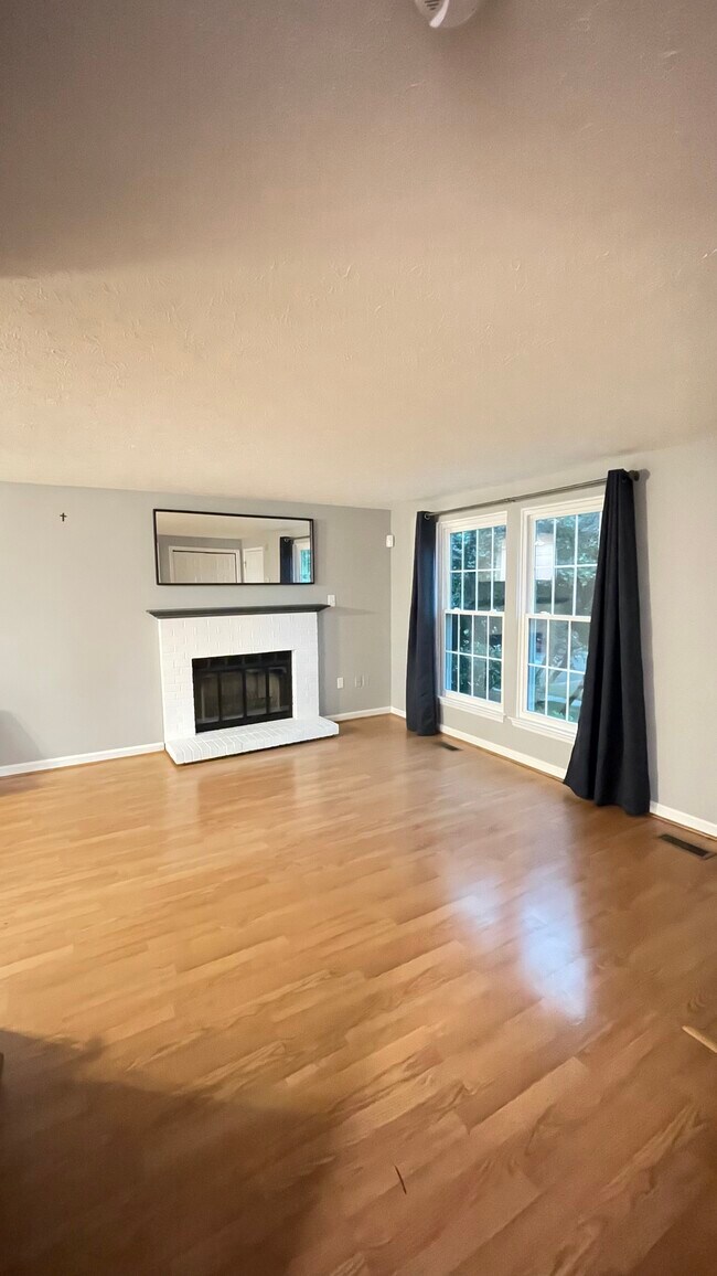 Foto del edificio - 8559 Wheatfield Way
