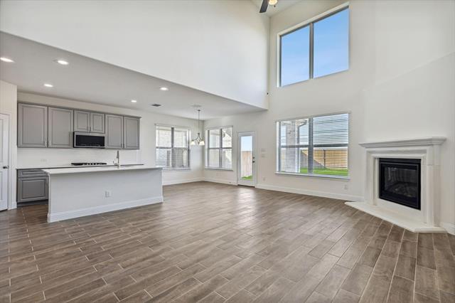 Foto del edificio - 507 Parrino pkwy