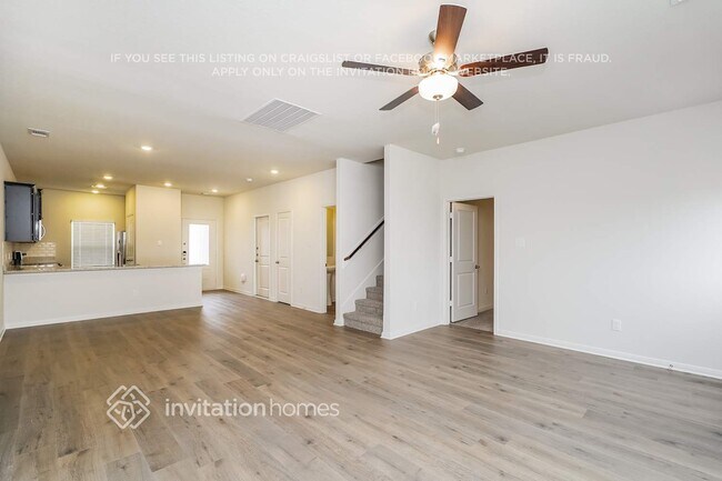 Building Photo - 10025 Pilot Pl