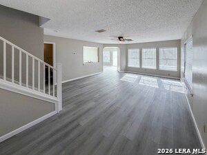 Foto del edificio - 9730 Frost Plain Dr