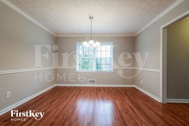 Foto del edificio - 2000-2002 2 Springs Way NW