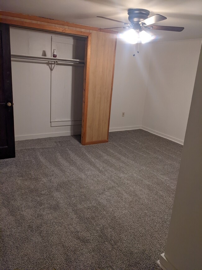 bedroom 1 - 224 Liberty Dr