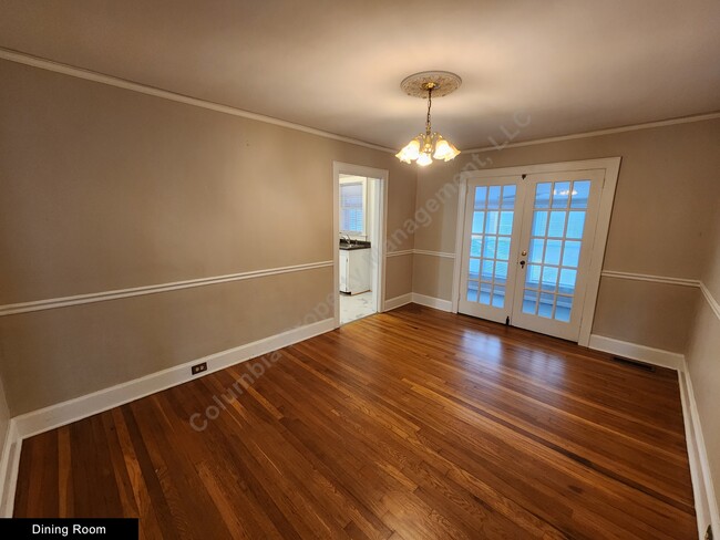 Building Photo - 2921 Earlewood Dr