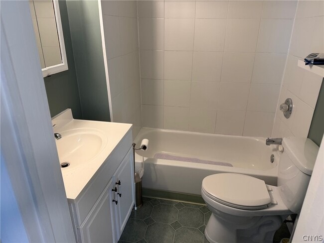 Foto del edificio - 244 Harding St