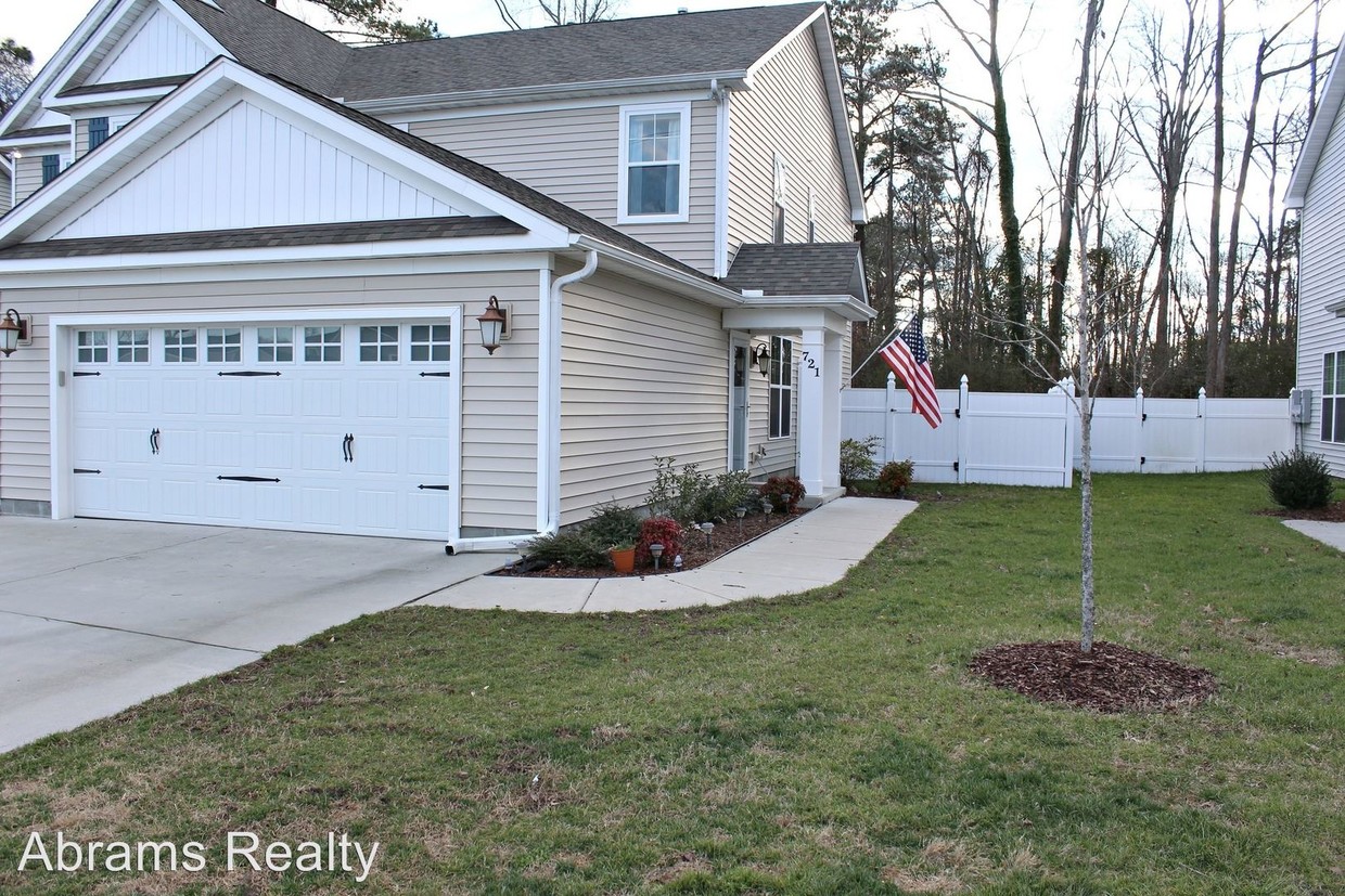Primary Photo - 3 br, 2.5 bath House - 721 Albertine Court