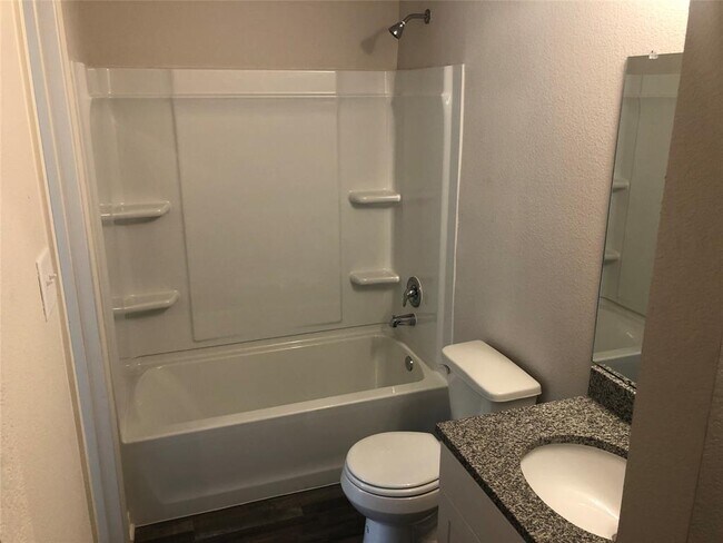 Foto del edificio - 2048 3rd St