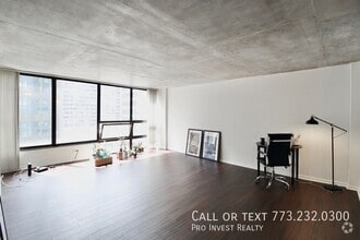 Building Photo - 230 E Ontario St