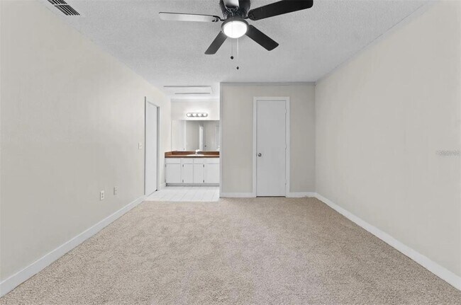 Foto del edificio - 4418 Highland Ln