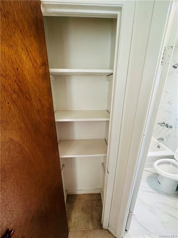 Foto del edificio - 2707 Seymour Ave