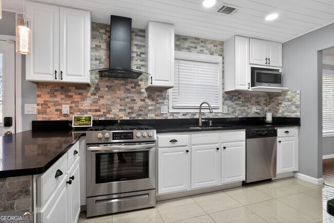 Foto del edificio - 1234 Carriage Trace Cir