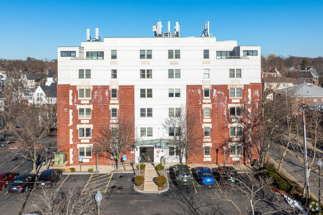 Aerial - 44 Montvale Ave