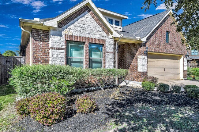 Foto del edificio - 5643 Little Creek Ct