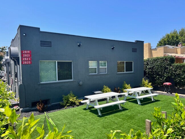 Foto del edificio - 2819 3rd Ave