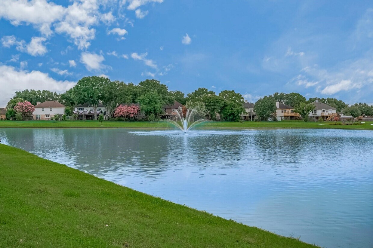 Foto principal - 23035 Canal Rd