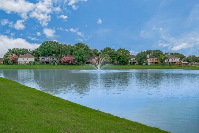 Building Photo - 23035 Canal Rd