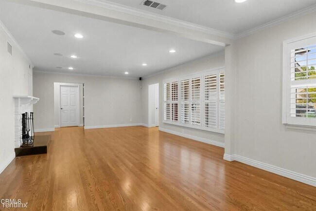 Foto del edificio - 3 br, 2 bath House - 5819 Alcove Ave