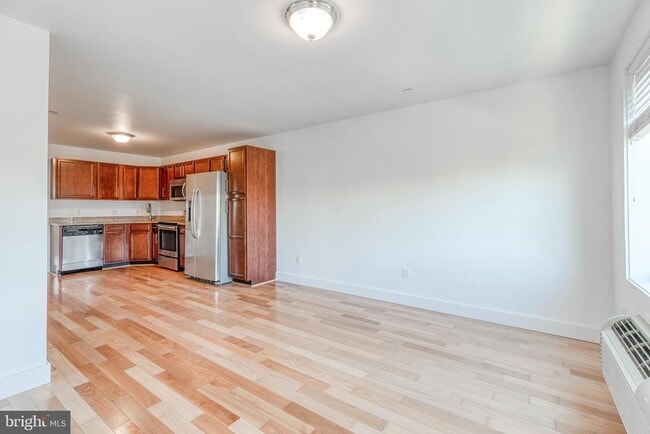 Building Photo - 4122 Haverford Ave