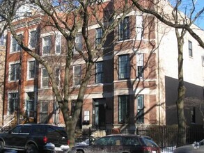Building Photo - 1923 N Sedgwick St