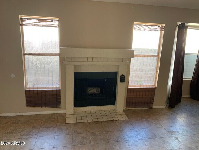 Building Photo - 4043 W Camino Del Rio