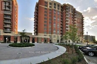 Building Photo - 75 King William Crescent