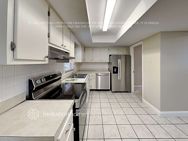 Foto del edificio - 2240 Kansas St