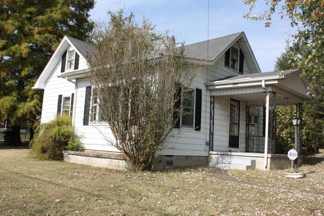 Building Photo - 852 KY-80