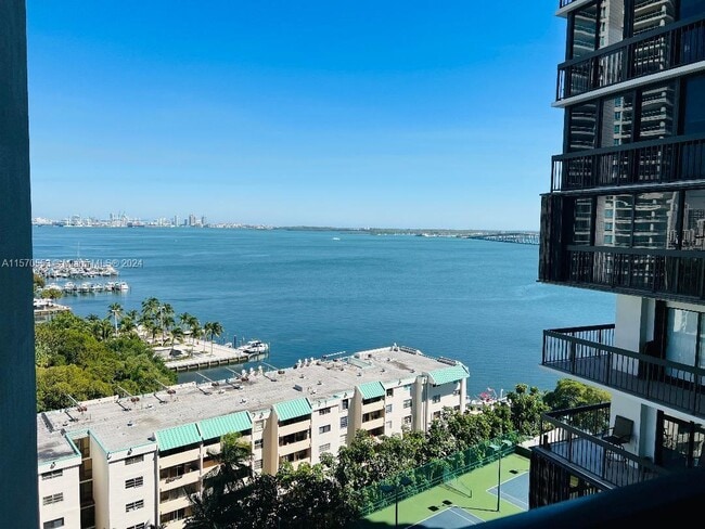Building Photo - 2333 Brickell Ave