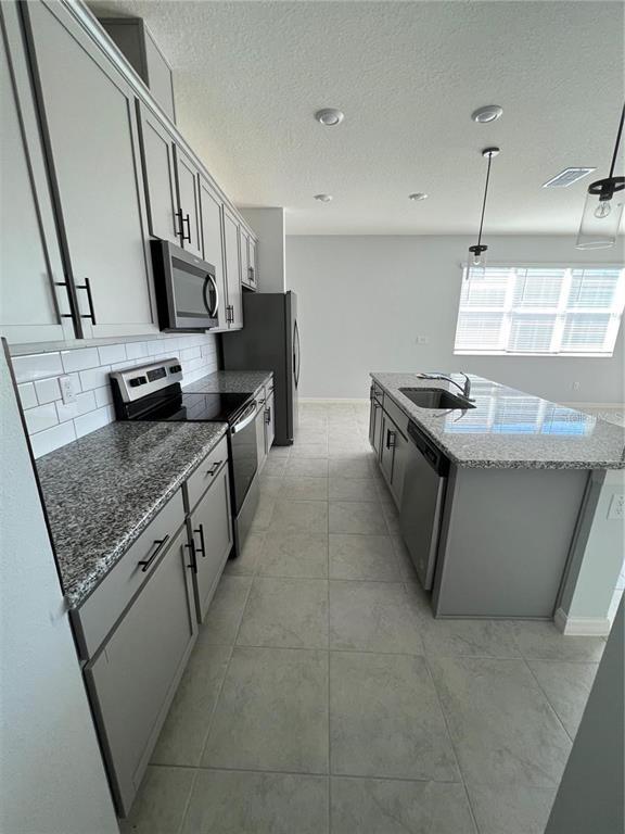 Foto del edificio - 2580 89th St Cir E